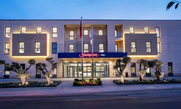 ZEYTİNBURNU HAMPTON BY HİLTON OTEL